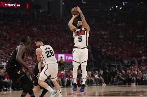 名记：因范弗里特伤势火箭计划申请伤病特例 金额可达1250万美元