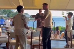 真的减肥成功了！🤩东契奇现在的身形好苗条啊！