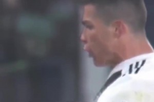 那天马竞球迷被C罗上了一课！记住永远别去招惹这个男人！